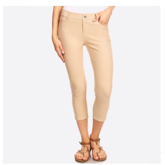 ⭐️CLASSIC SKINNY CAPRI JEGGINGS - Picture 1 of 3